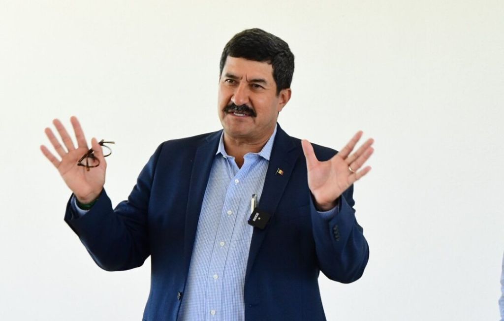 Federico Guevara - Dio Corral 87.5 mdp a Televisa y desembargó 15 hectáreas